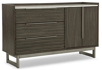 Five Star Furniture - Arkenton Dresser and Mirror