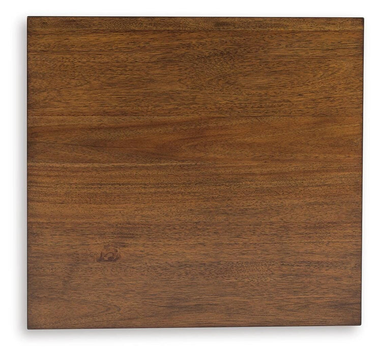 Five Star Furniture - Sturlayne End Table