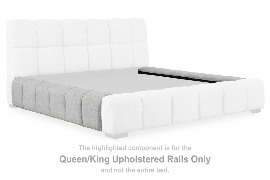 Five Star Furniture - Grendusk Upholstered Bed