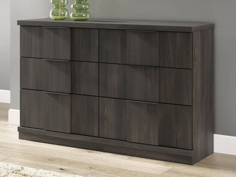 Five Star Furniture - Shaehartin Dresser