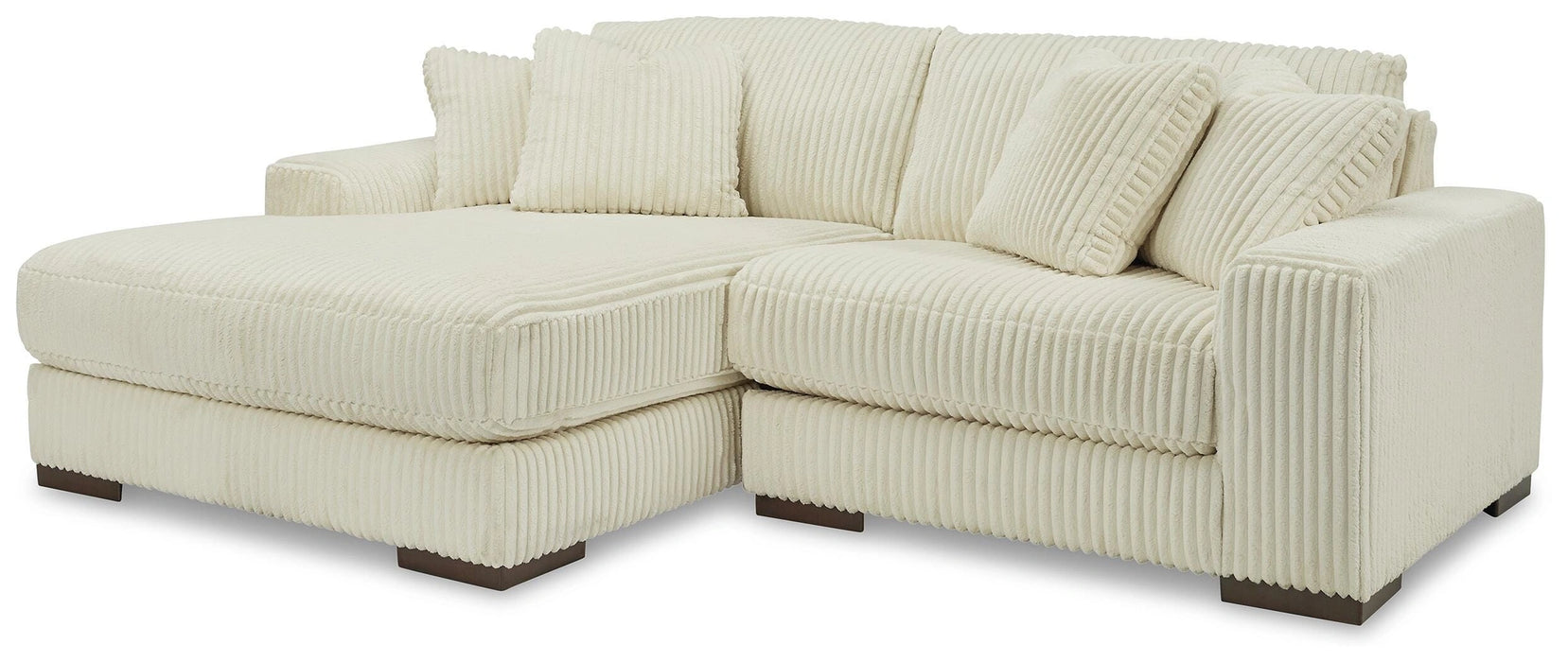 Five Star Furniture - Lindyn Sectional with Chaise