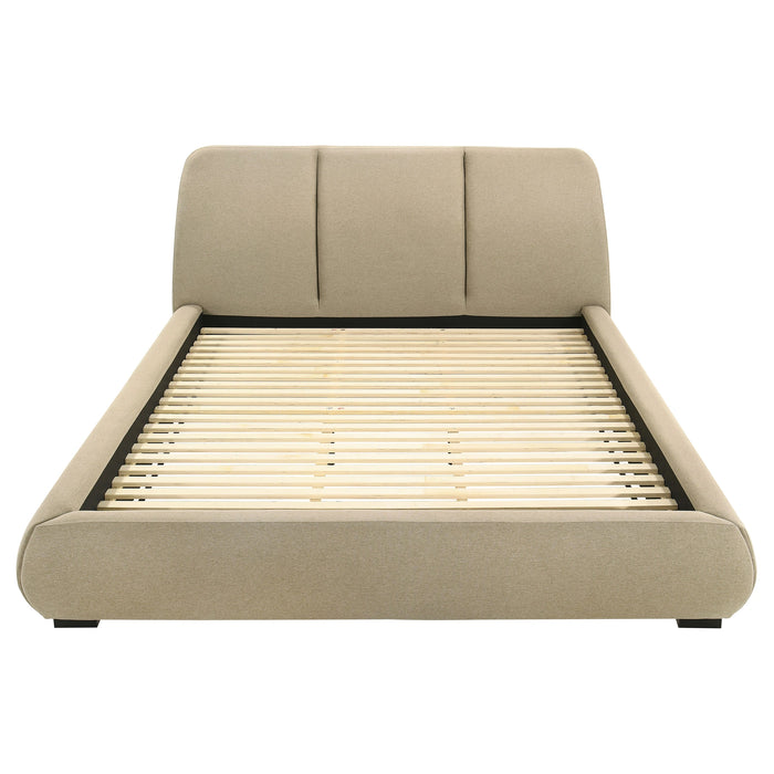 Five Star Furniture - Mokena Panel Platform Bed
