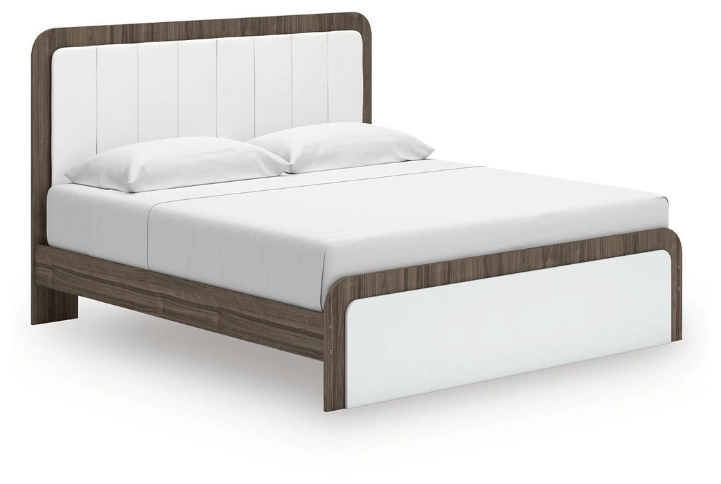 Five Star Furniture - Kendanport Upholstered Bed