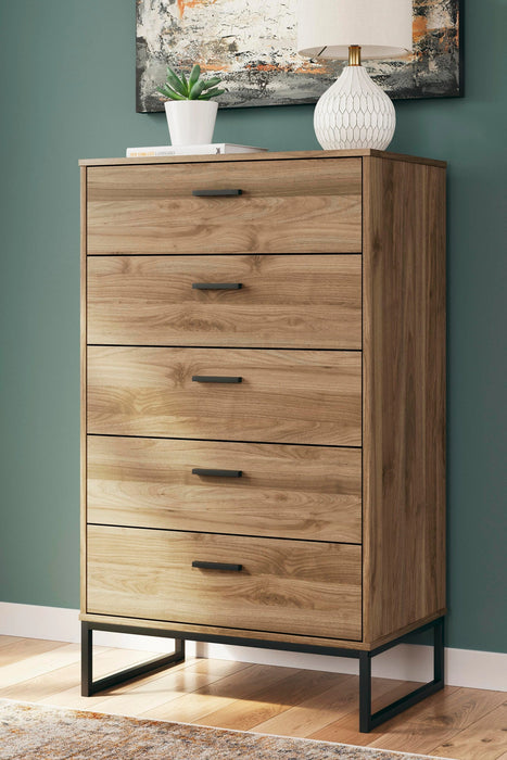 Five Star Furniture - Deanlow Chest of Drawers