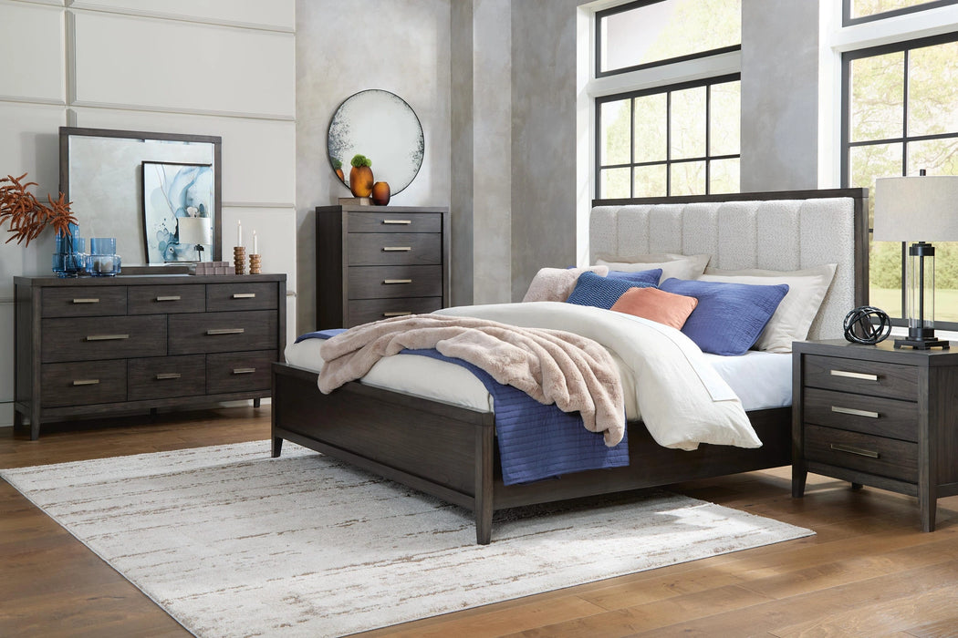 Five Star Furniture - Westonfort Chest of Drawers