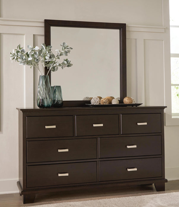 Five Star Furniture - Covetown Bedroom Package