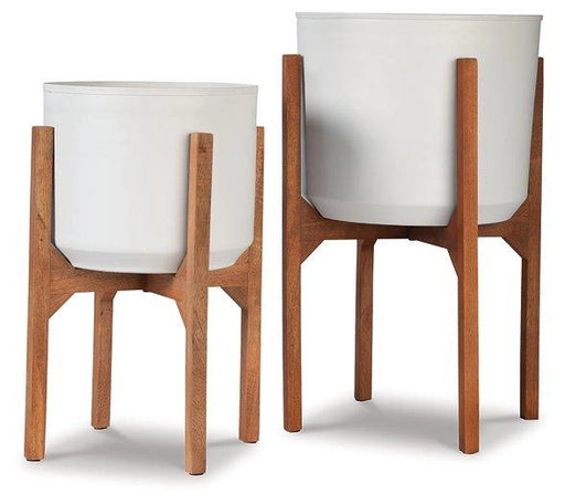 Five Star Furniture - Dorcey Planter (Set of 2) image