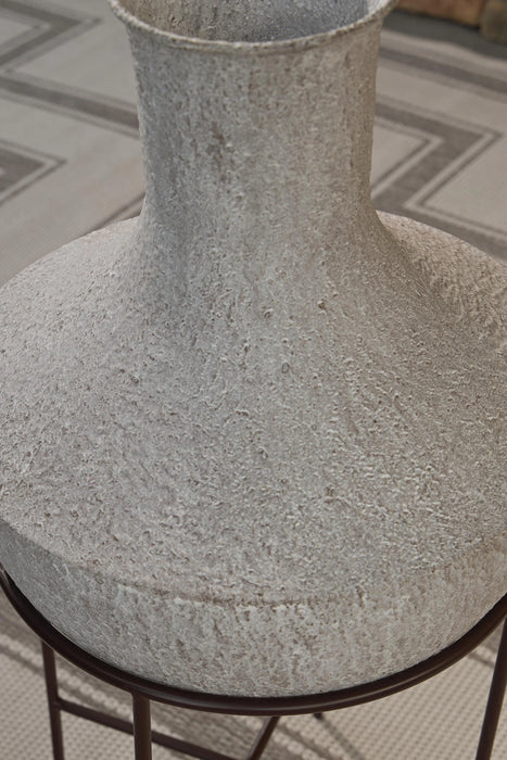Five Star Furniture - Estonbank Vase