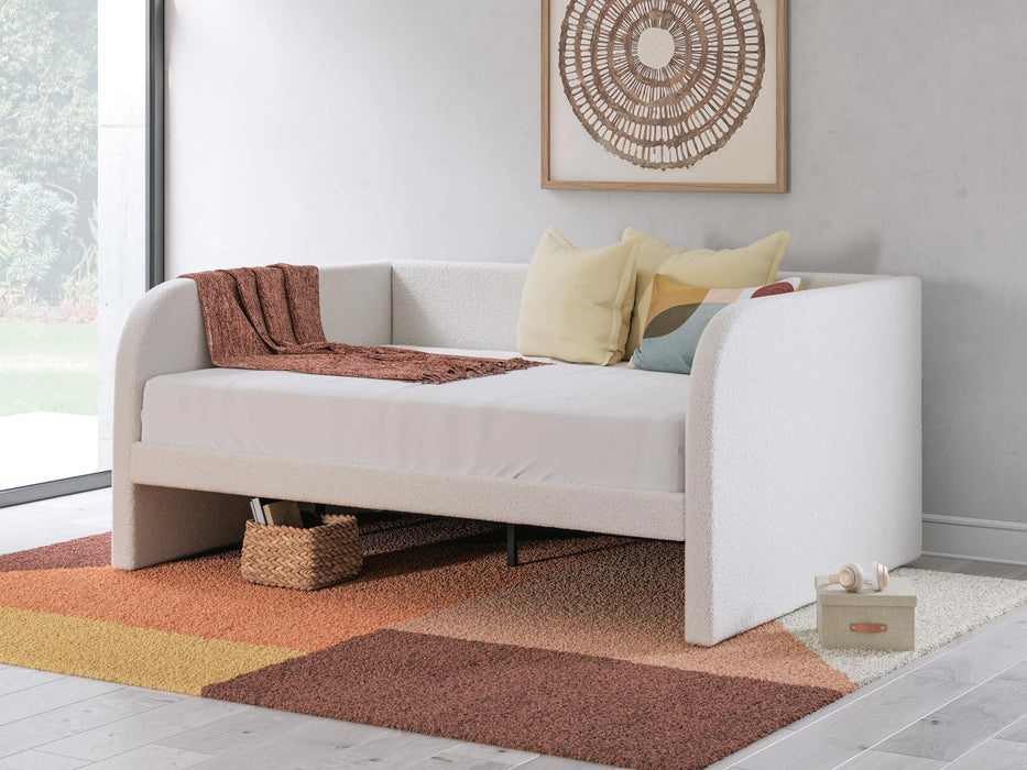 Five Star Furniture - Arloster Upholstered Bed