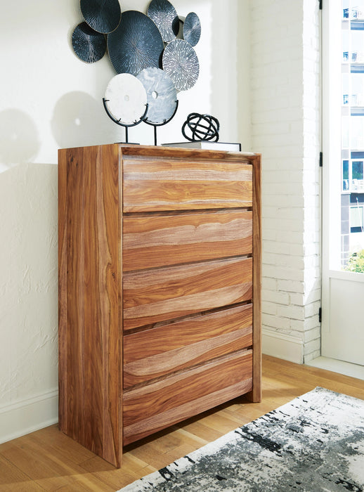 Five Star Furniture - Dressonni Chest of Drawers