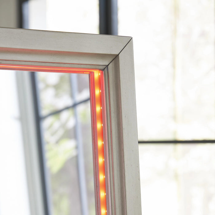 Five Star Furniture - Evesen Floor Standing Mirror/Storage