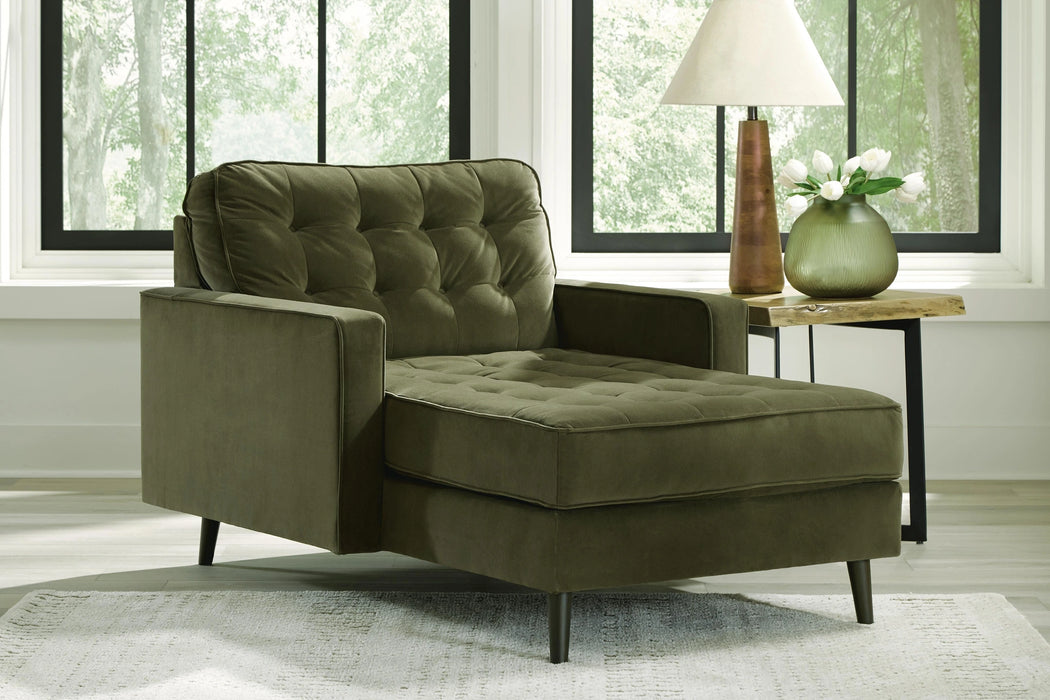 Five Star Furniture - Reveon Lakes Chaise