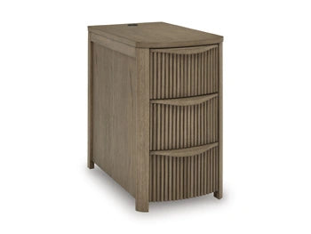 Five Star Furniture - Camdill Chairside End Table