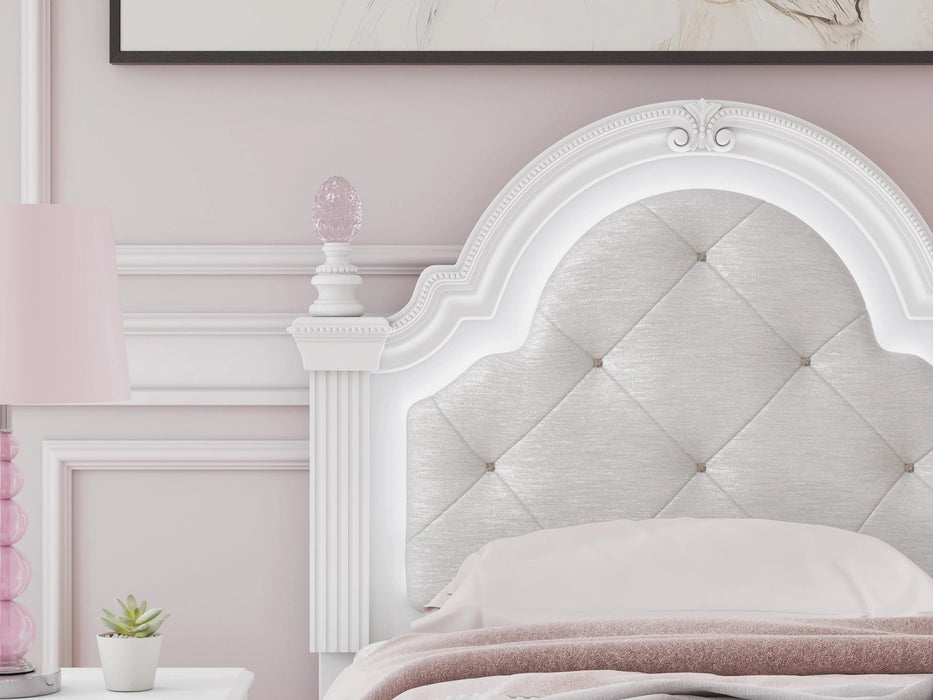 Five Star Furniture - Kozlani Upholstered Bed