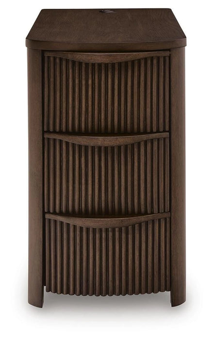 Five Star Furniture - Camdill Chairside End Table