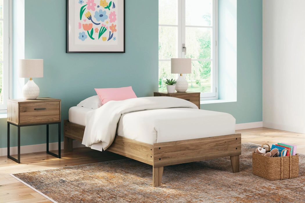 Five Star Furniture - Deanlow Bed