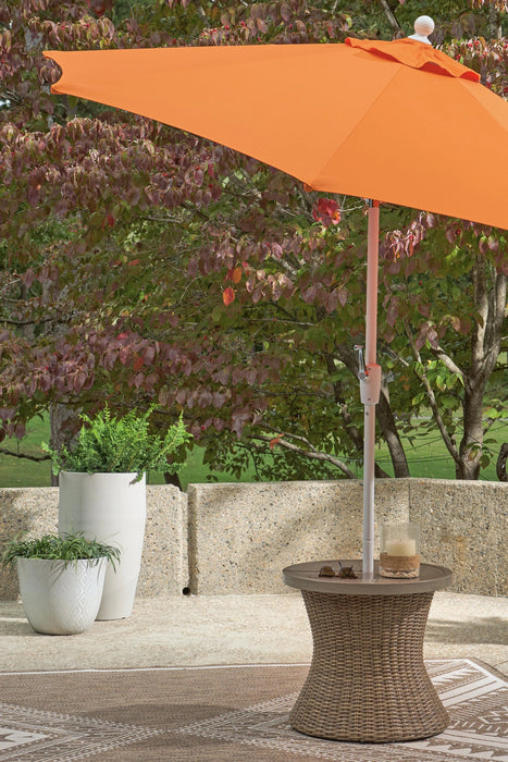 Five Star Furniture - Laguna Heights Outdoor End Table