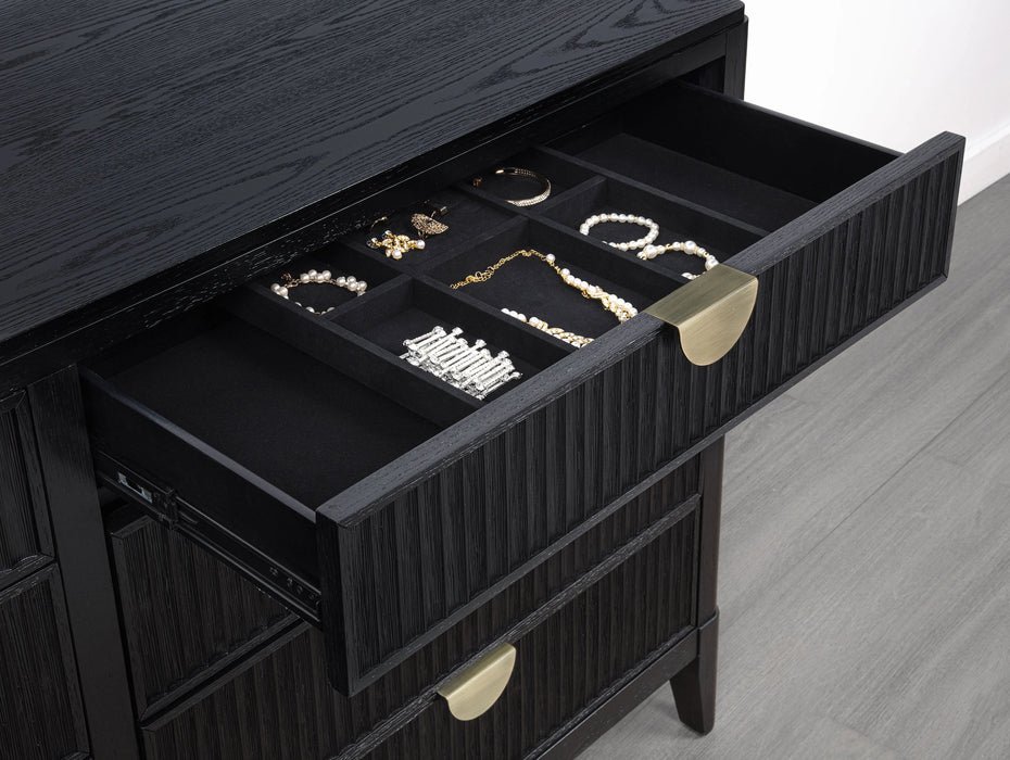 Five Star Furniture - Brookmead Dresser with Mirror